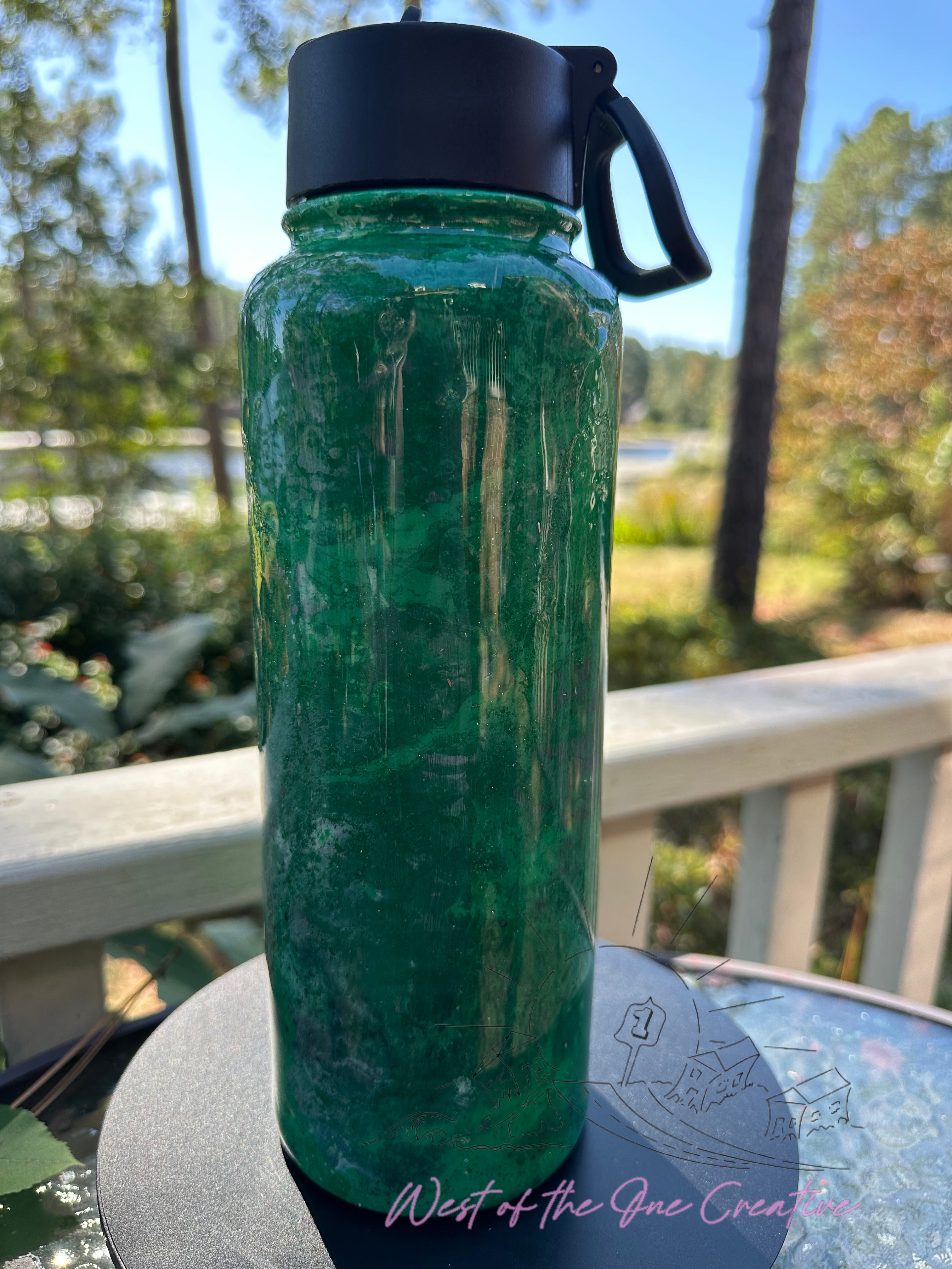 40 oz Stainless Steel Water Bottle! Green tie dye