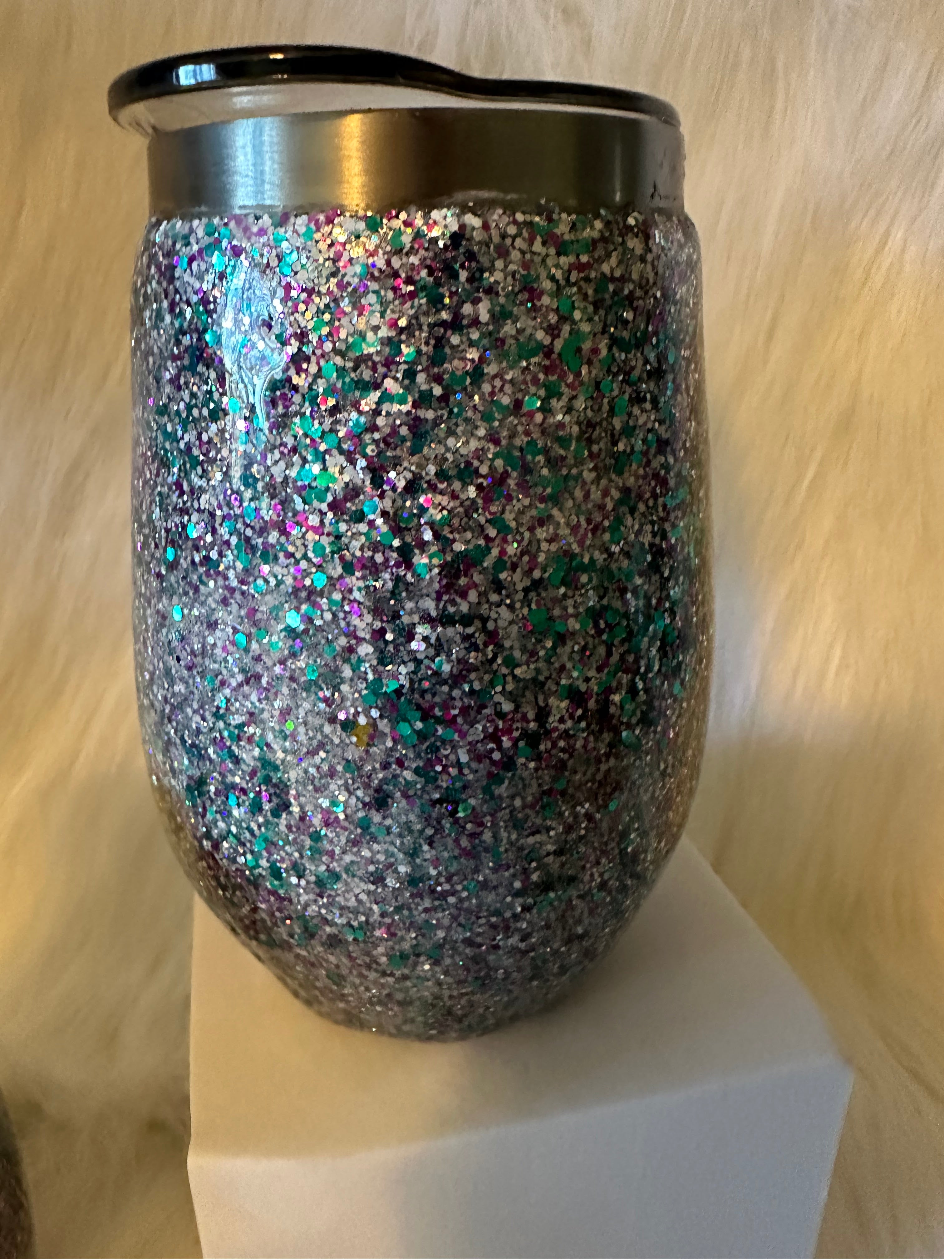 16oz Wine Tumbler with Sparkles