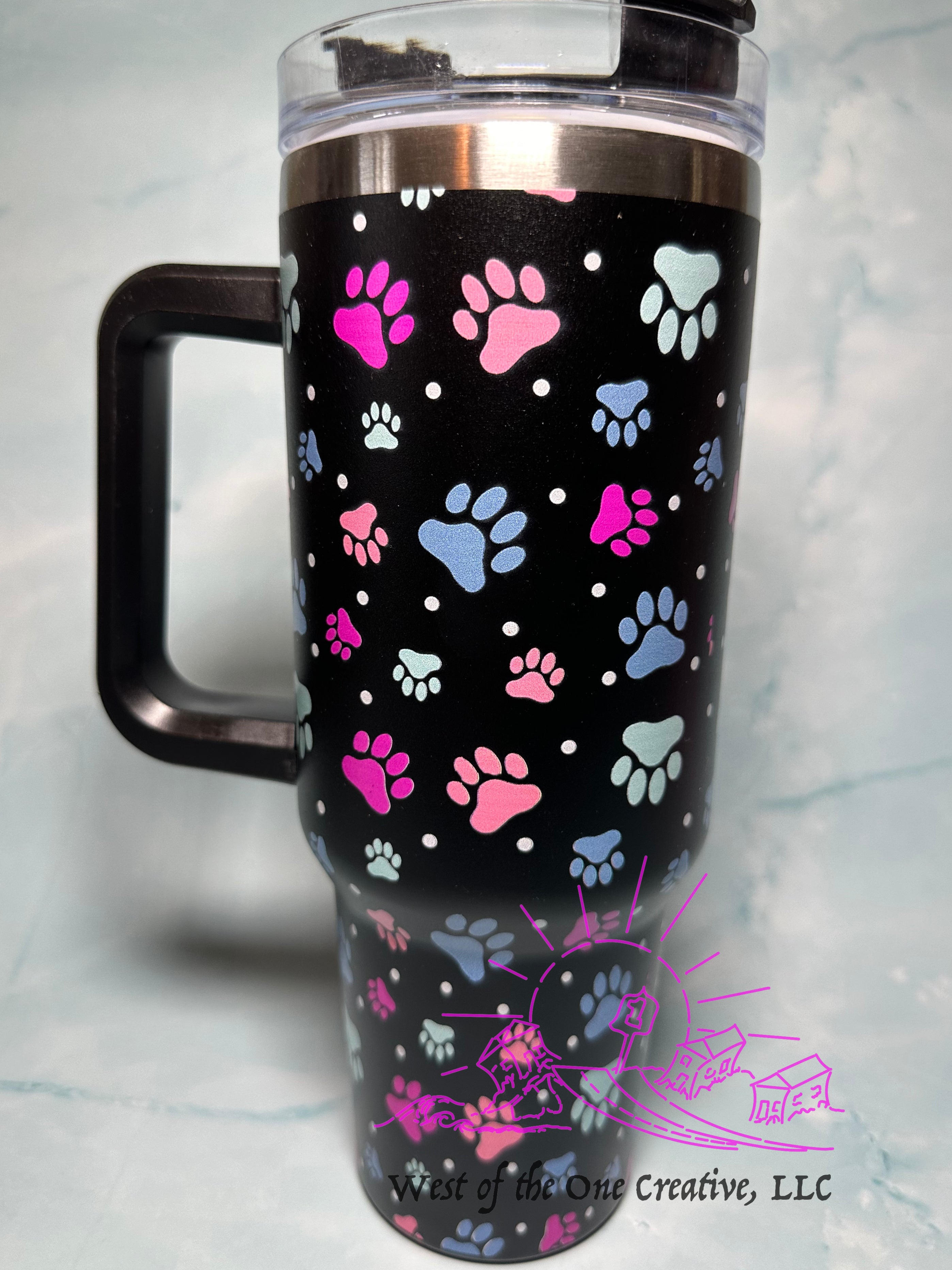 40 oz Tumbler Paw Prints