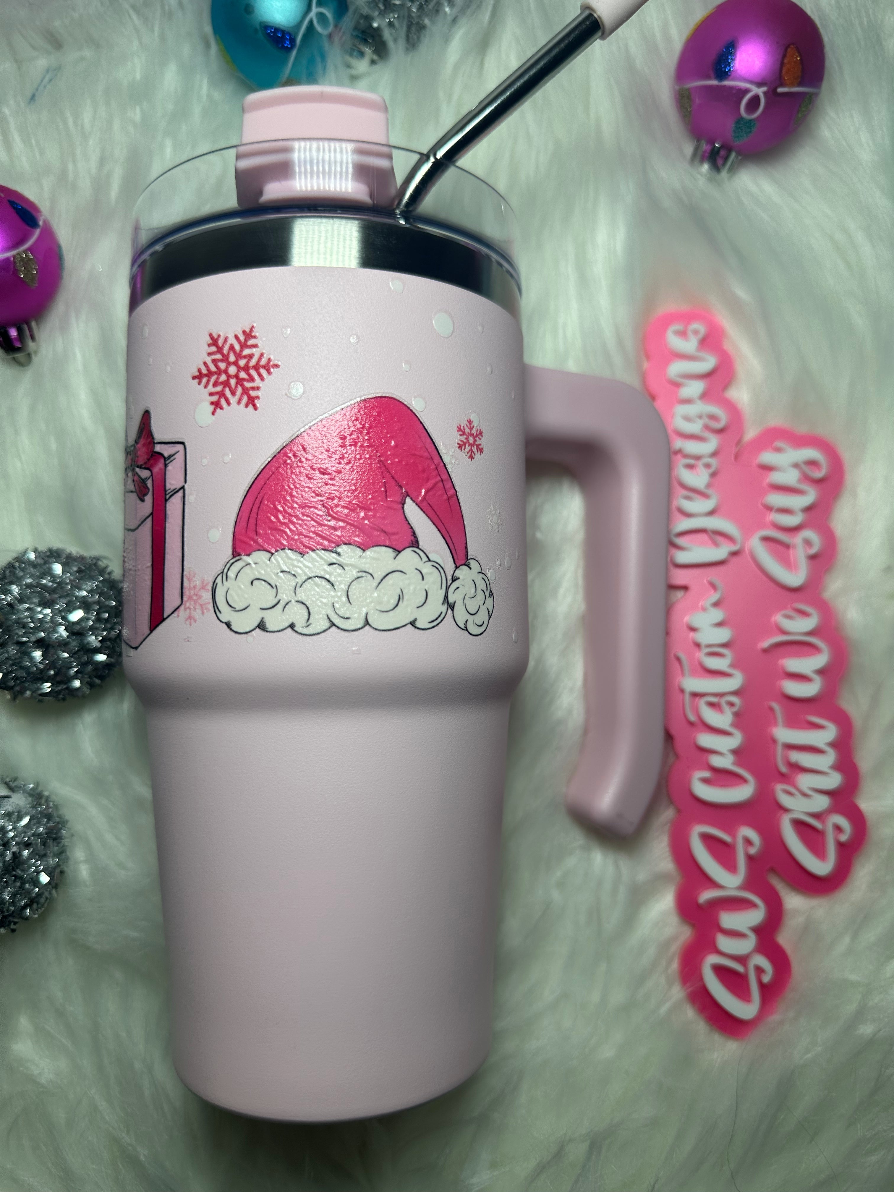 20 oz Grippy in pink with santa hat tumbler gift and tree