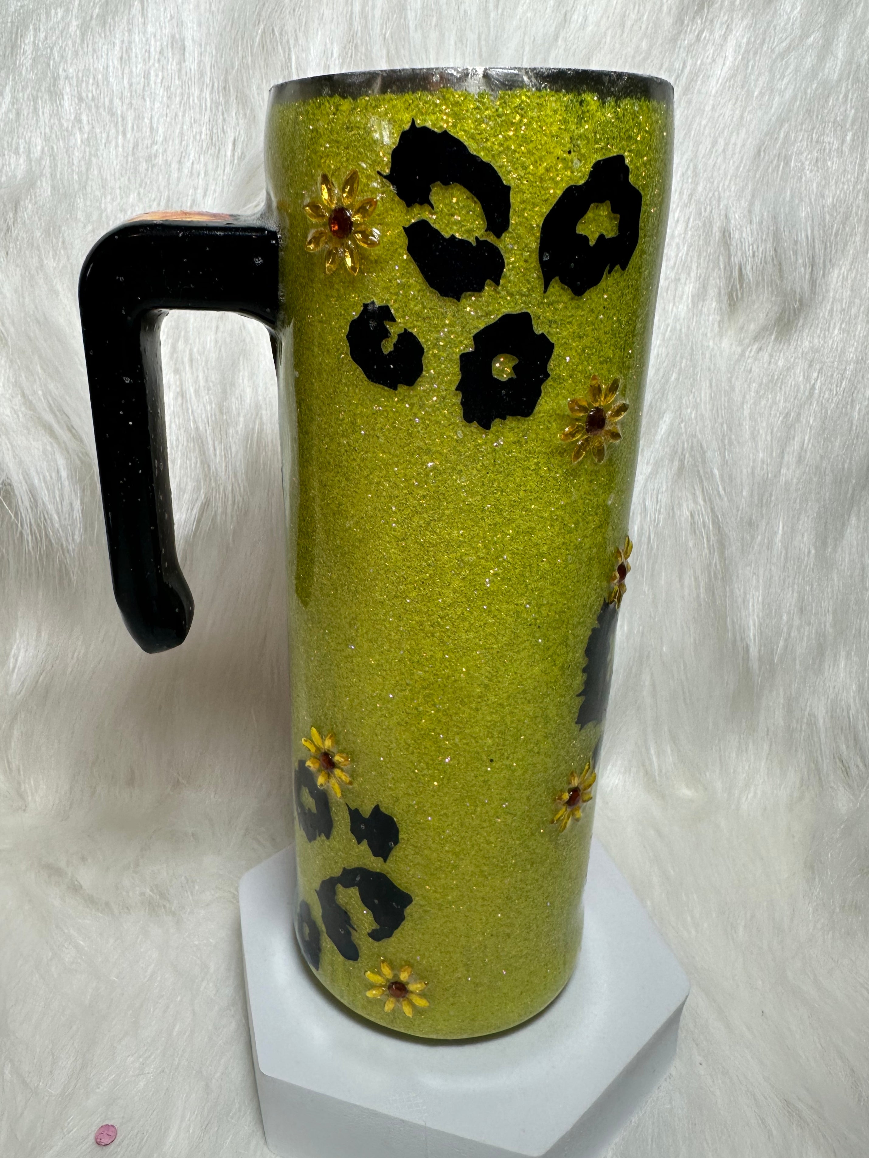 20 oz skinny tumbler with handle Sunflowers and Cheetah spots