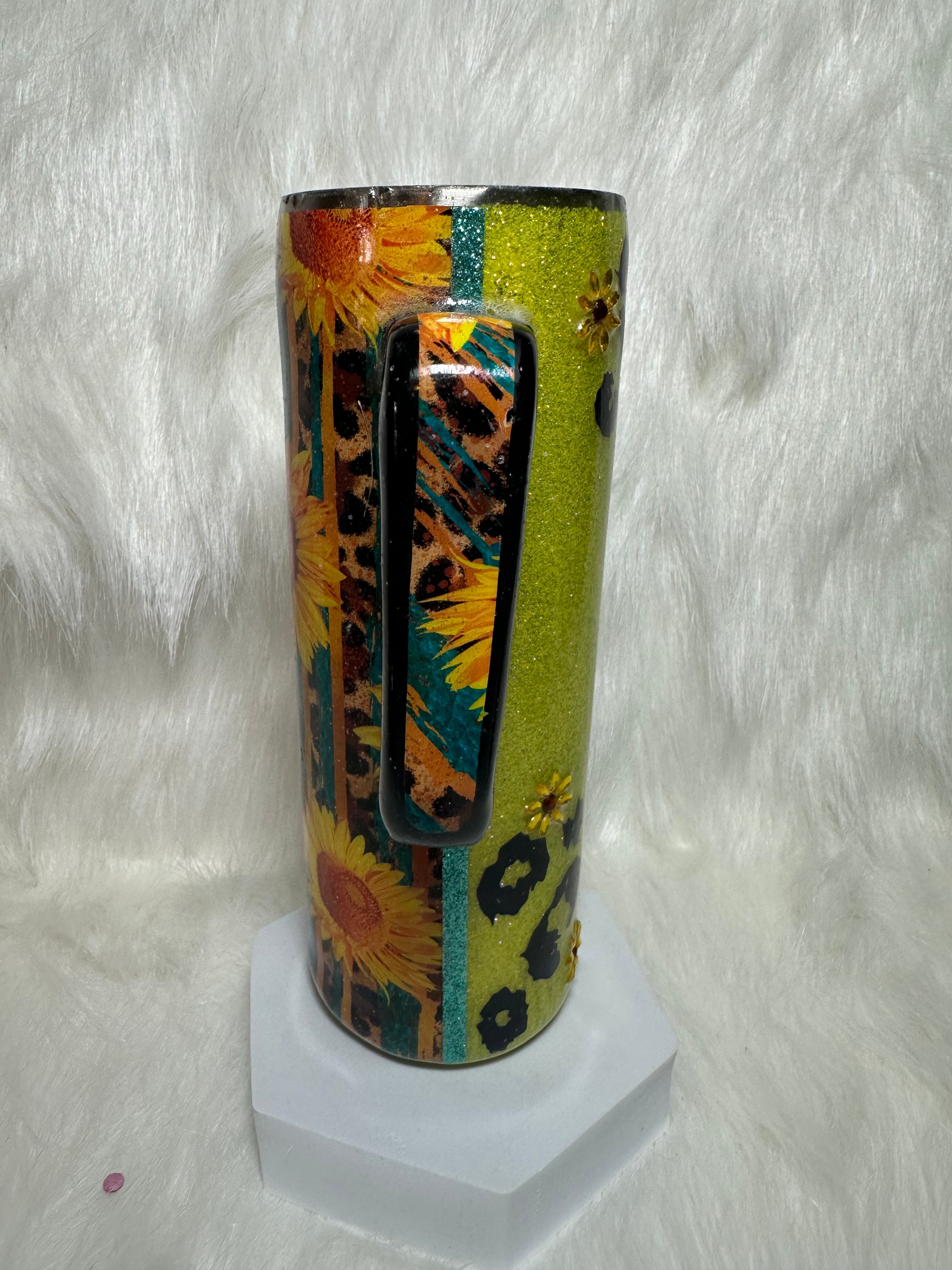 20 oz skinny tumbler with handle Sunflowers and Cheetah spots